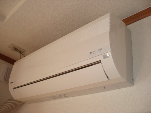建物設備(エアコン)