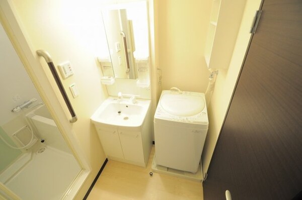 内装他(備品や設備仕様は号室等により異なります現地をご確認下さい。)