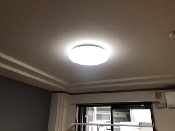 建物設備(照明器具)