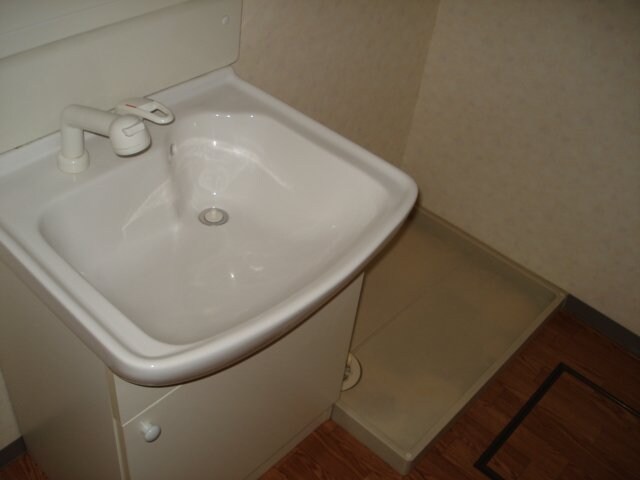 物件内観写真15　(洗髪洗面化粧台)