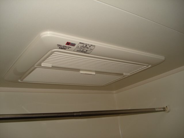 物件内観写真17　(浴室乾燥機)