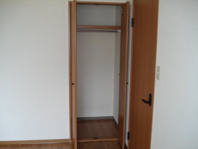 物件内観写真19　(収納)