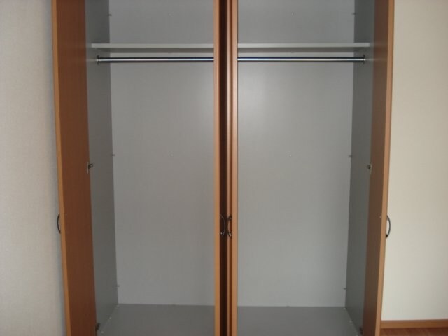 物件内観写真12　(クローゼット)