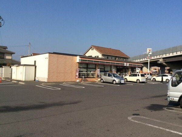 周辺環境(セブンイレブン倉敷東富井店まで300m)