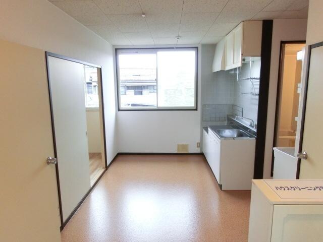 物件内観写真4　(キッチン)