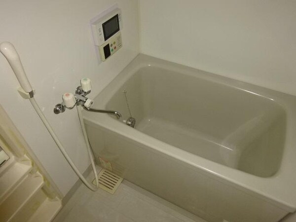 浴室(バス／シャワールーム等)