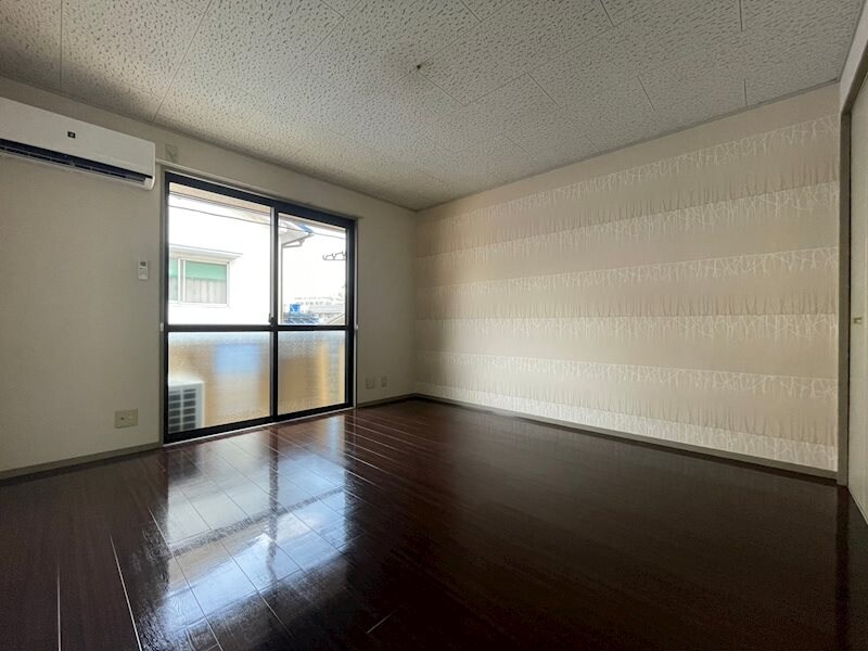 物件内観写真8　(スーパードラッグひまわり水島店 2069m)