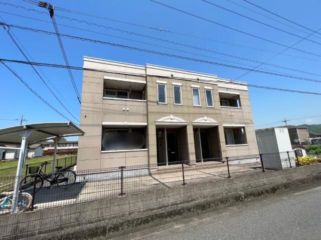 物件外観写真3　(外観写真（昼）)