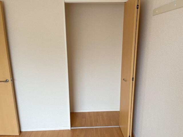 物件内観写真24　(収納)