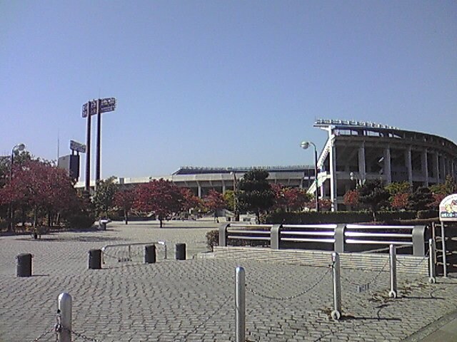 物件外観写真5　(倉敷マスカットスタジアムまで917ｍ)