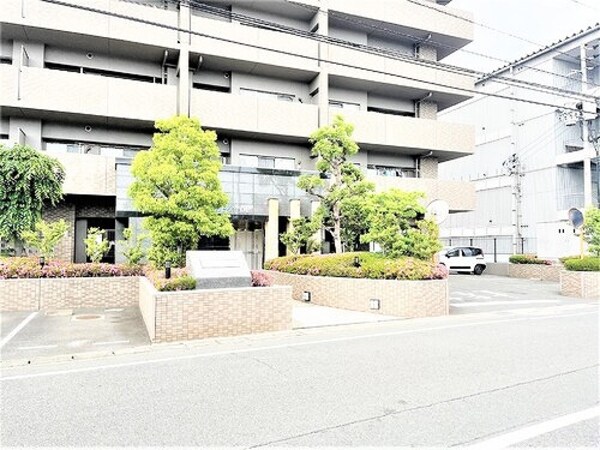 エントランス(アプローチ)
