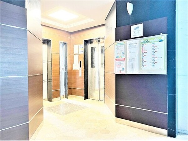 建物設備(エレベーターホール)
