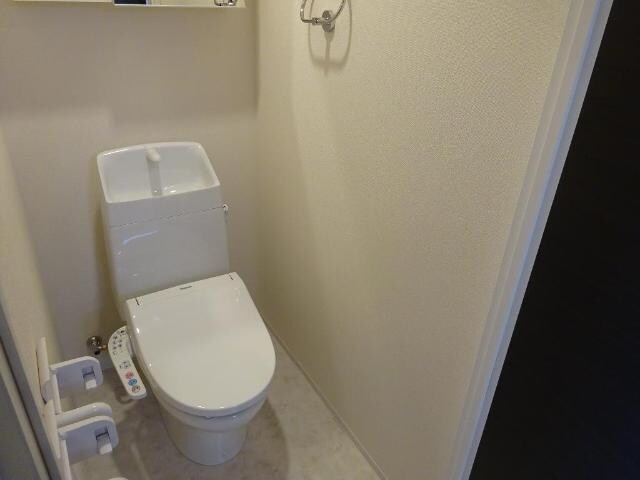 物件内観写真15　(トイレ)