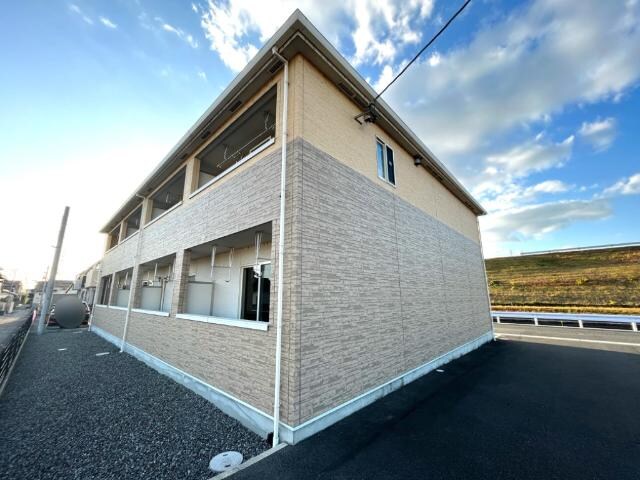 物件外観写真3　(外観写真（昼）)