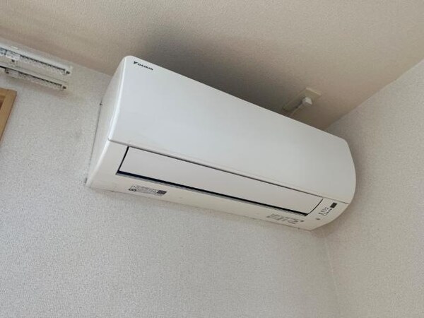 建物設備(エアコン)