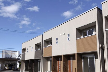 フラットB外観写真