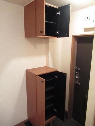 物件内観写真19　(下駄箱)