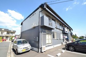 セレッソ吉岡 B棟外観写真