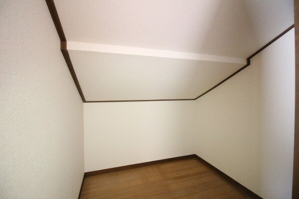 その他(ニシナフードバスケット堀南店 979m)