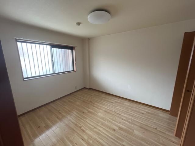 物件内観写真5　(北洋室)