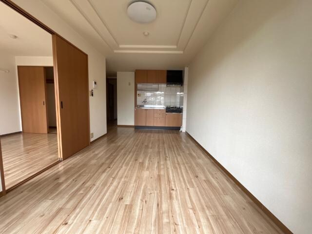 物件内観写真21　(リビング)