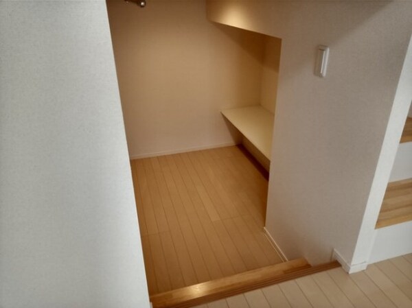 内装他(備品や設備仕様は号室等により異なります現地をご確認ください。)