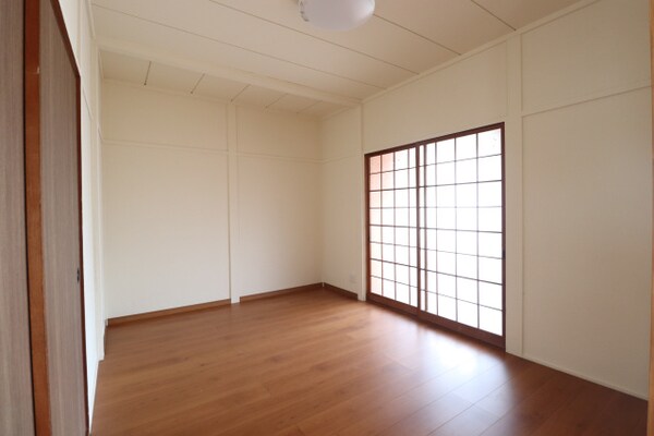 周辺環境(ニシナ玉島柏島店 1883m)