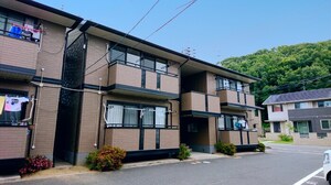 コニファーガーデン　1棟外観写真