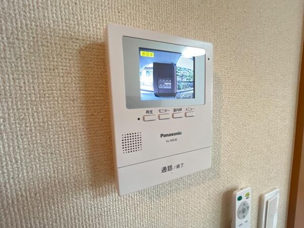 セキュリティ(カメラ付インターホン)