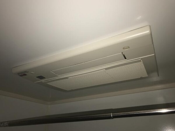 建物設備(浴室乾燥機)