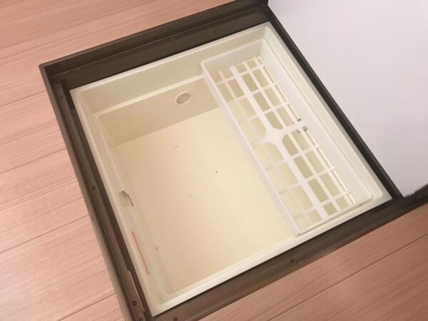 収納(床下収納)