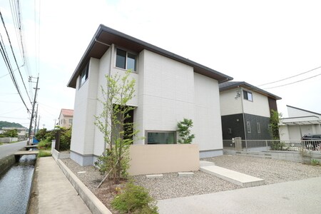 西中新田O邸外観写真