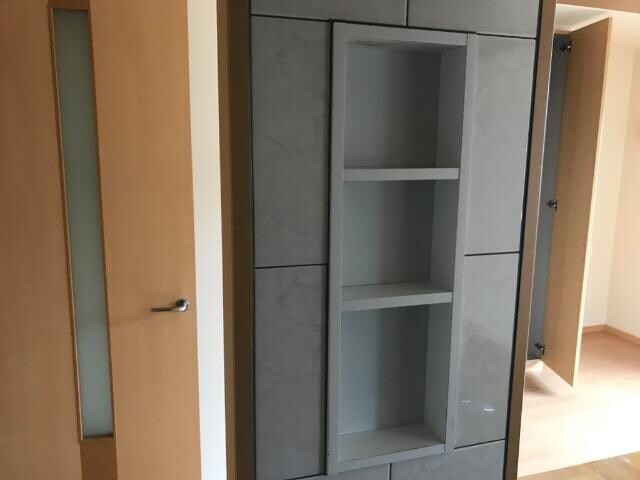 物件内観写真23　(キッチン横棚)