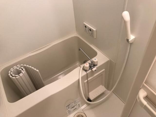 物件内観写真5　(浴室)