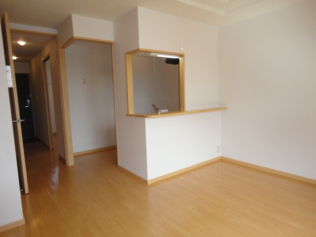 物件内観写真13　(カウンターキッチン)