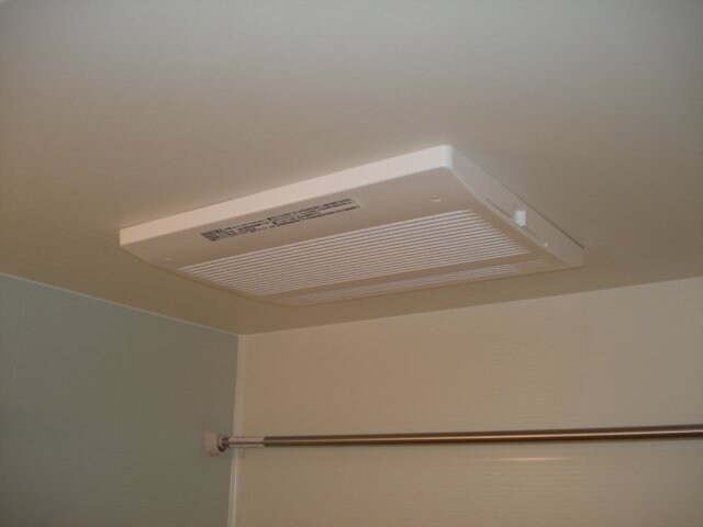 物件内観写真19　(浴室乾燥機)