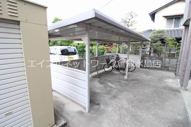 物件内観写真15　(駐輪場)