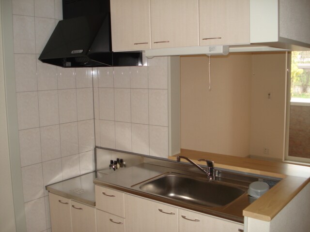 物件内観写真10　(キッチン（カウンター付）)