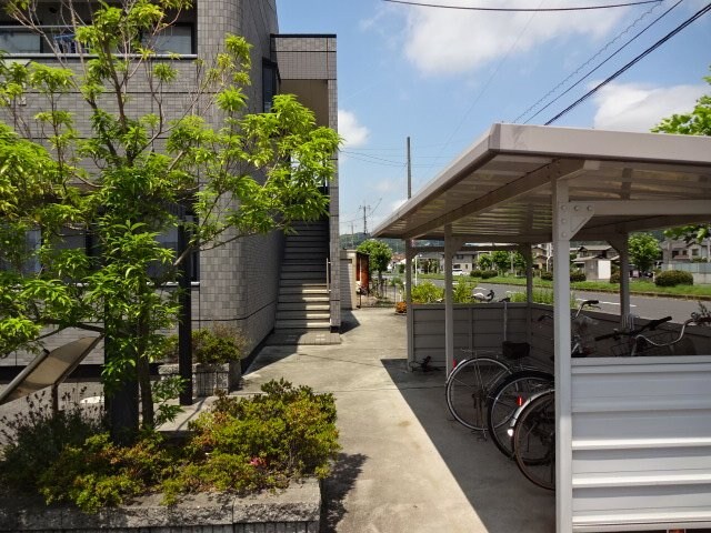 物件外観写真2　(外観写真（昼）)