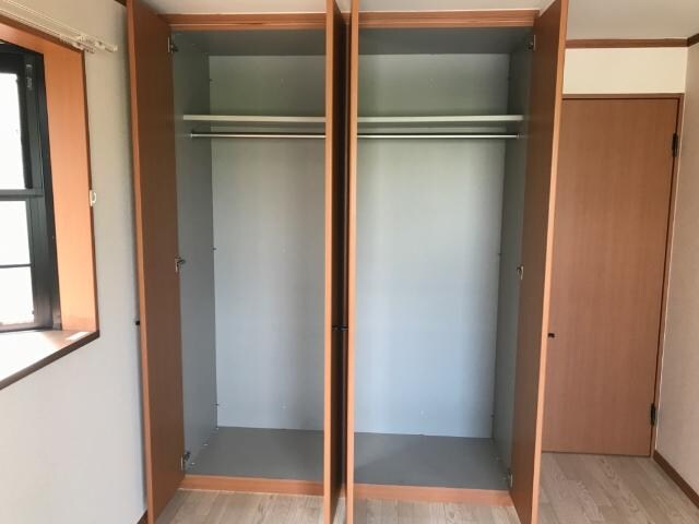 物件内観写真22　(クローゼット)