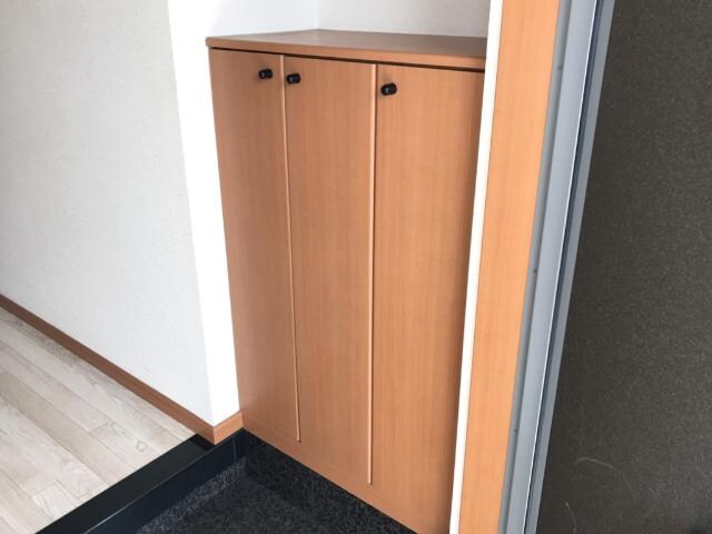 物件内観写真26　(下駄箱)