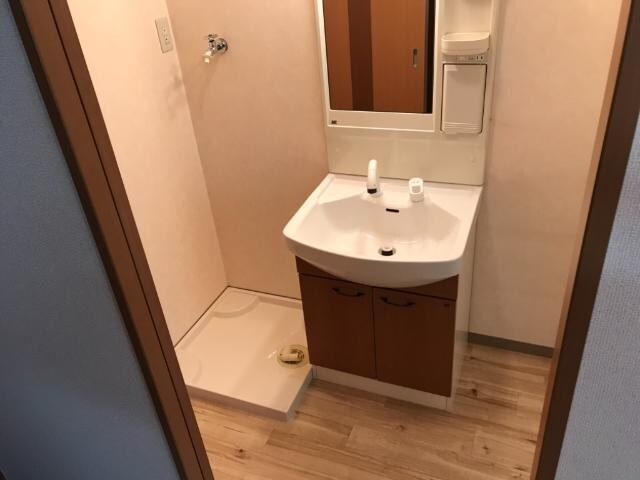 物件内観写真14　(脱衣所)