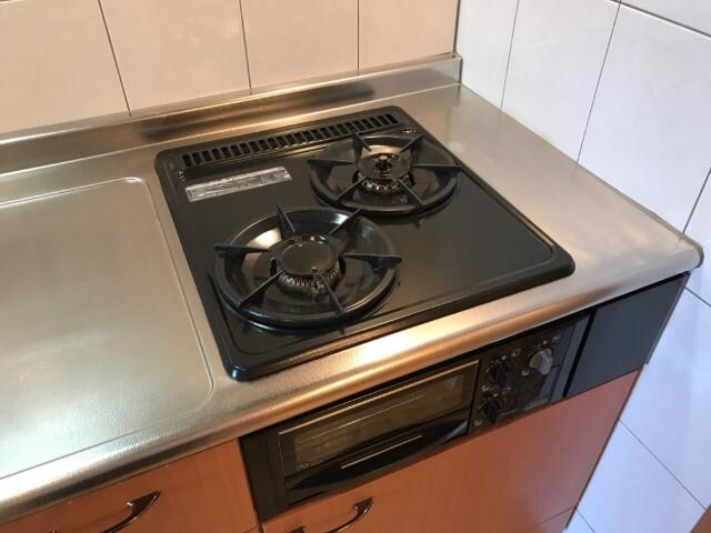 物件内観写真25　(２口グリル付ガスコンロ)