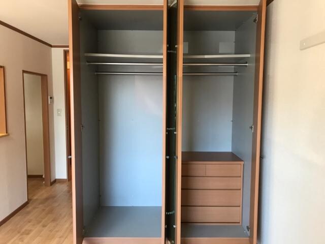 物件内観写真10　(クローゼット)