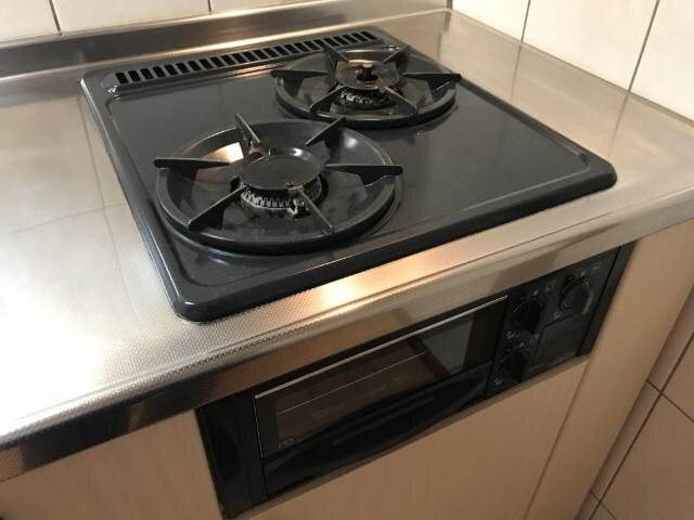 物件内観写真23　(2口ガスコンロ)