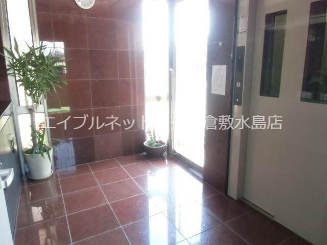 物件外観写真2　(エントランス)