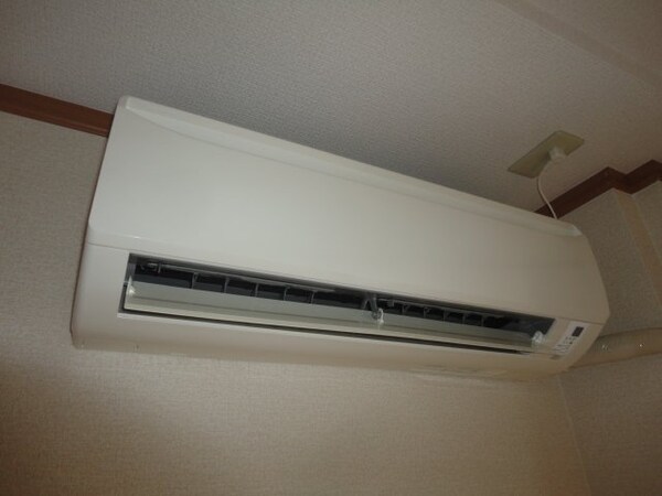 建物設備(エアコン)