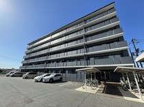 水島臨海鉄道水島本線 球場前駅 6階建 築21年の外観写真