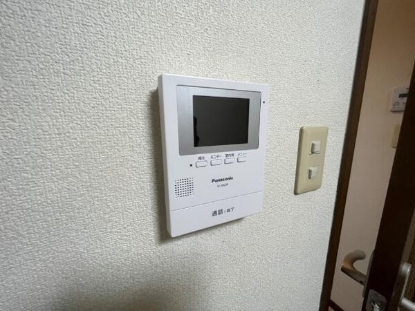 セキュリティ(カメラ付インターホン)