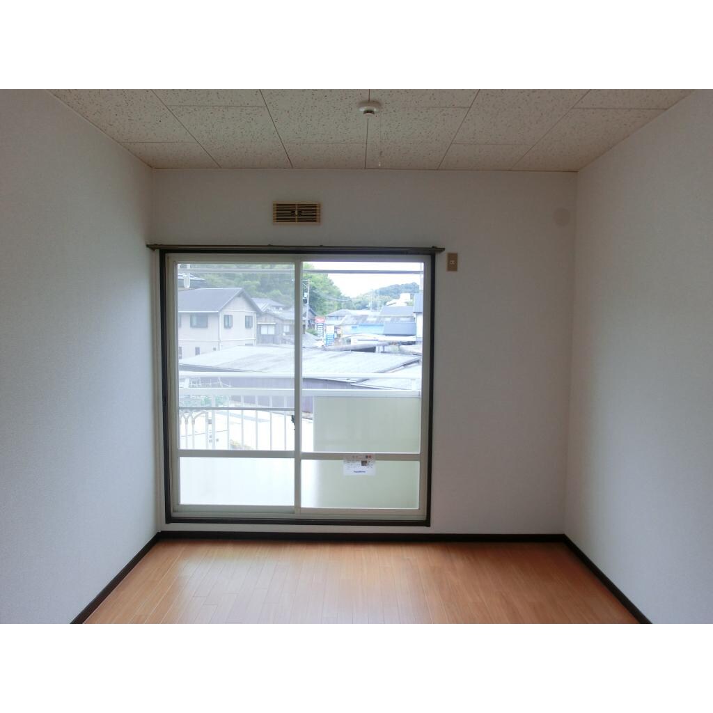 物件内観写真5　(洋室)